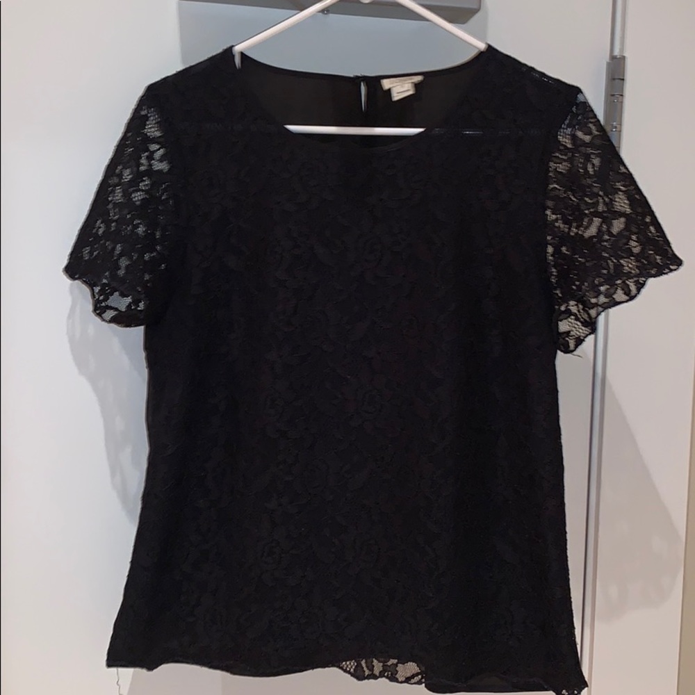 Black crew lace blouse